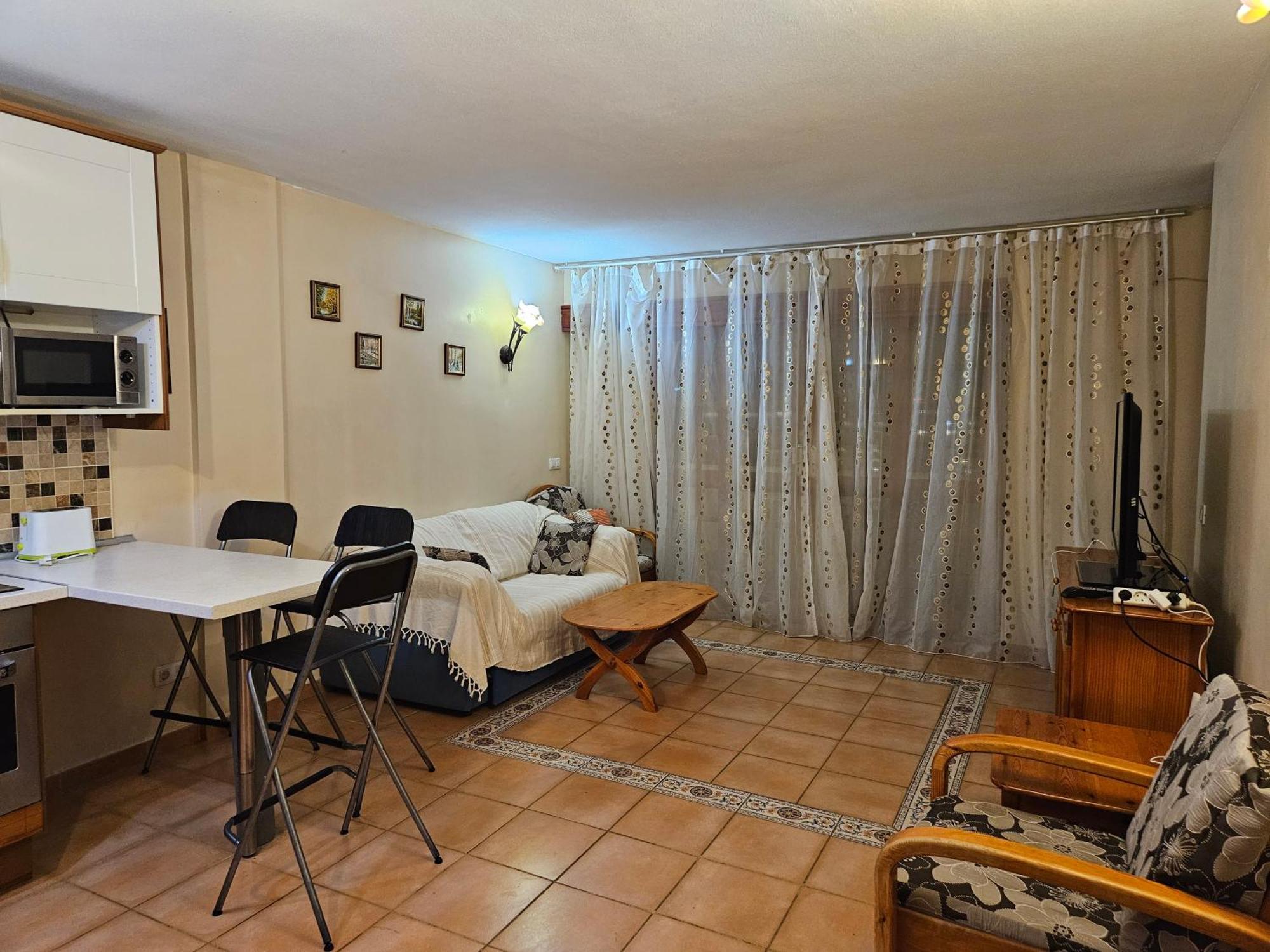 2 Bedroom Near Fanabe