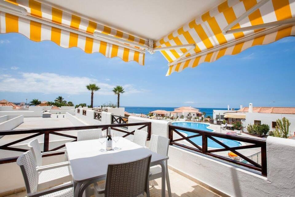 2 Bedroom For 4 People In Tenerife * Costa Adeje (Tenerife)